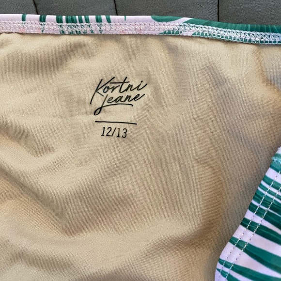 Kortni Jeane swim bottom 12/13 girls - Picture 2 of 3